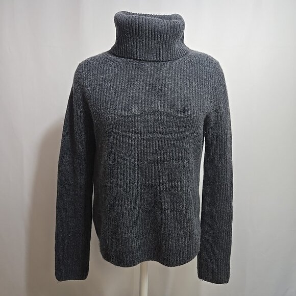 Banana Republic Relaxed  Ribbed Turtleneck Sweater Womens Size XS 100% Cashmere - Picture 1 of 9